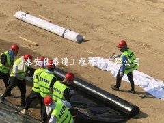 垃圾填埋場防滲土工膜 “起皺” 危機(jī)！5大誘因